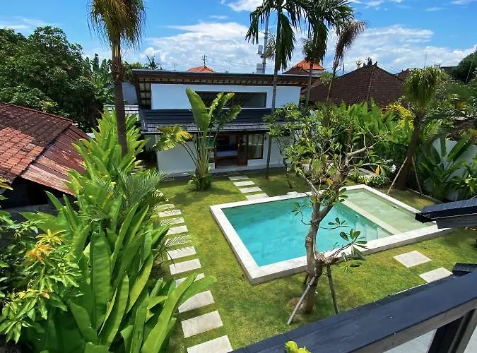 Villa Ruby - 3 Bedroom Private With A Pool *