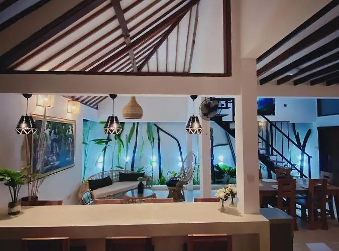 Villa Ruby - 3 Bedroom Private With A Pool *
